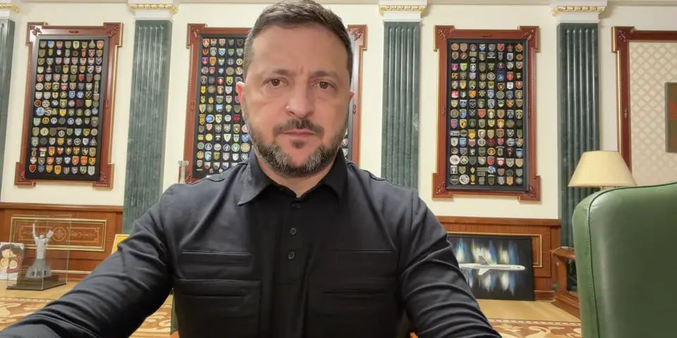 Що Україна розпочинає кампанію з блокування повітряного простору росії , заявив Зеленський