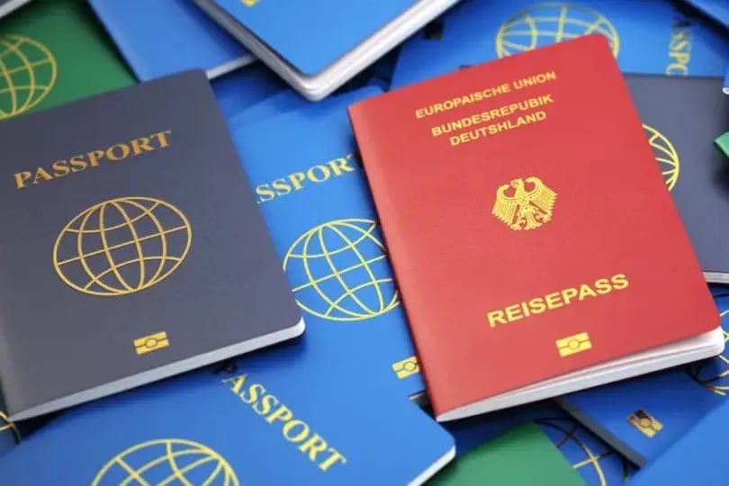 Потрібно готуватися до зміни статусу . Українцям у Німеччині радять не чекати 2027 року