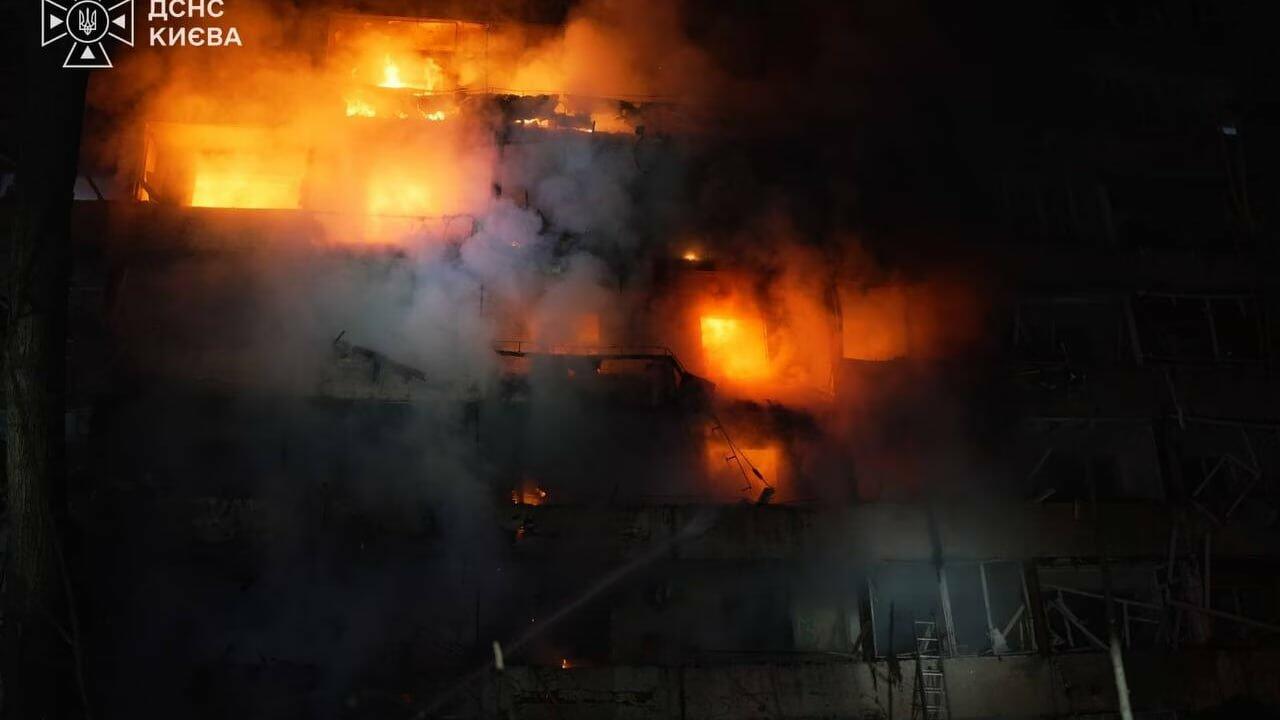 Троє загиблих, 26 постраждалих . Росія атакувала всі три ТЕЦ Києва