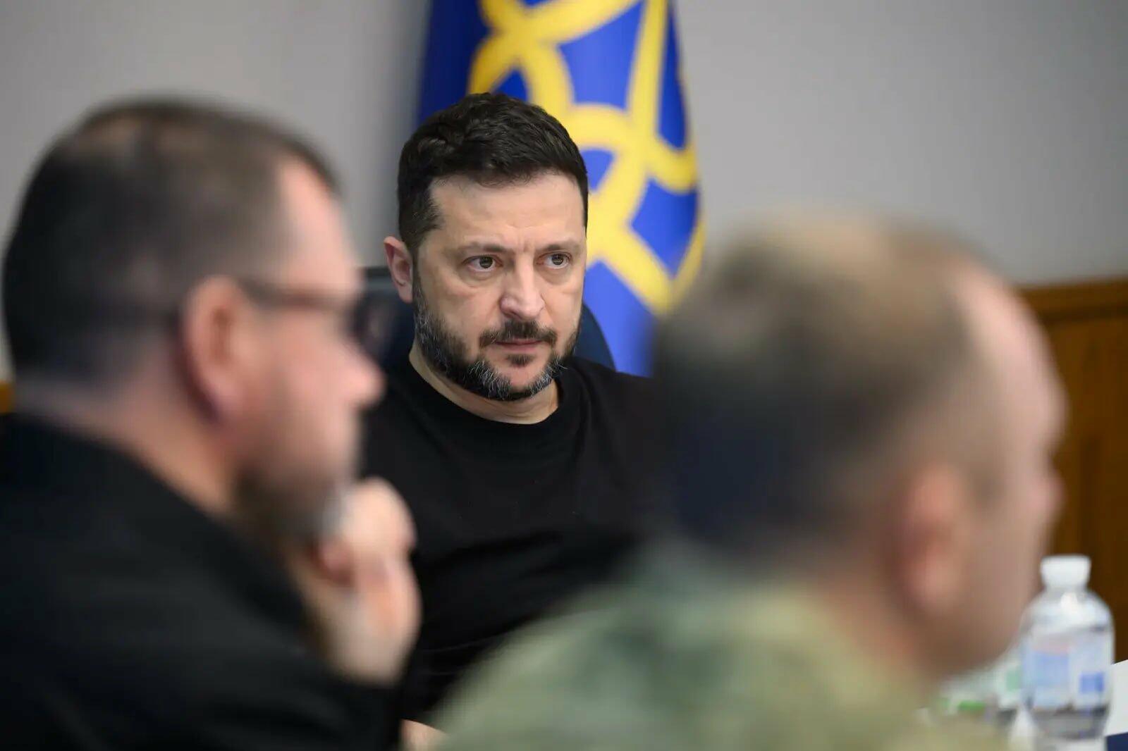 Що розповів Зеленський журналістам : Операція проти України щодо Starlink, порушення Трампом «закону Грема», покращення відносин України з Польщею