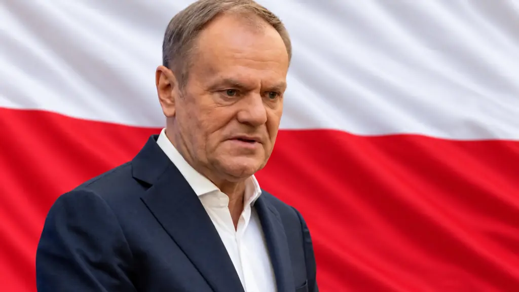 Туск попередив про ризик диверсій до Святвечора . Гібридна війна Росії