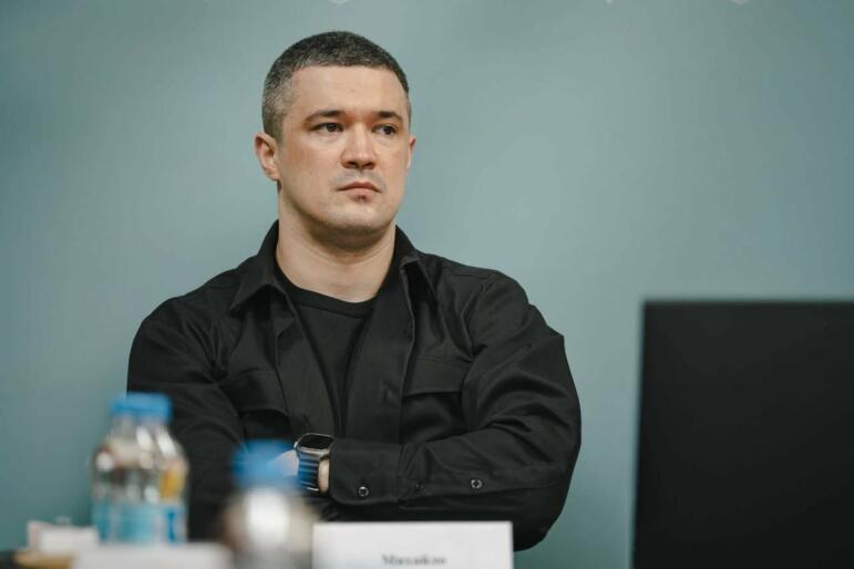 The Economist - Міністр оборони Федоров намагається реформувати армію. Генерали чинять опір