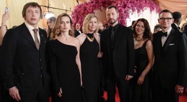 Оскар 24: українська стрічка "20 днів у Маріуполі" виграла свою першу статуетку