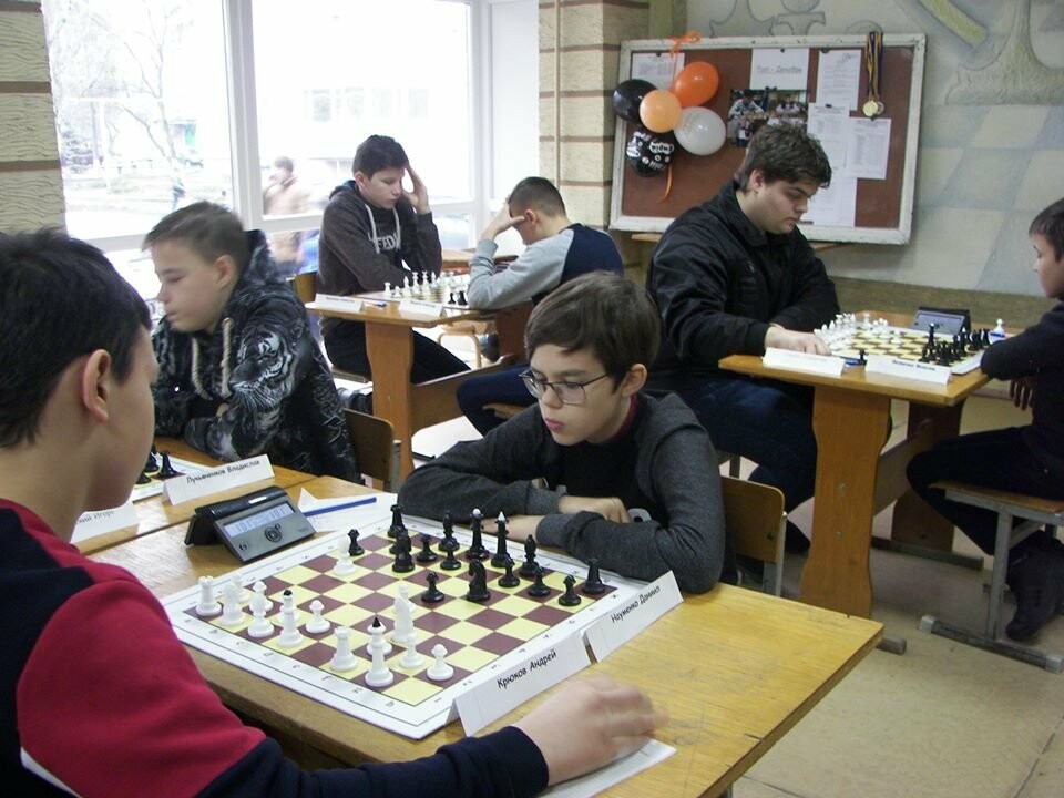 У Токмаку пройшов чемпіонат міста з шахів