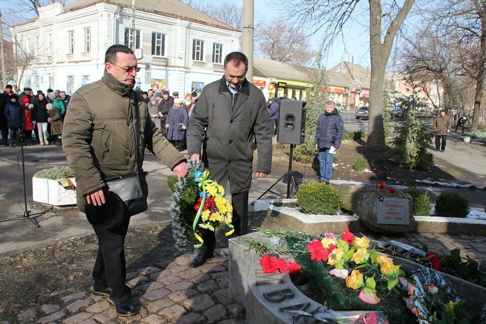 Токмачани вшанували памיִять воїнів-інтернаціоналістів