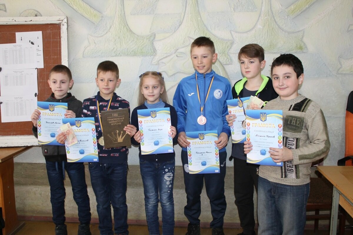 Юні шахисти Токмака змагались за звання чемпіона міста