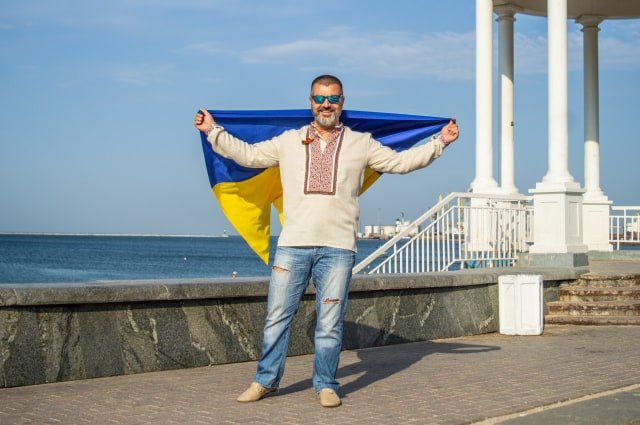 Привітання зі святами від шеф редактора мережі міських сайтів City Sites Сидора Дмитра