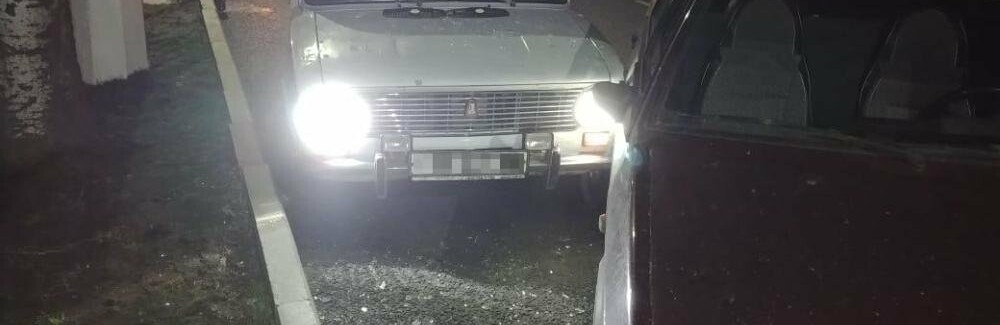 Угонщики при попытке скрыться совершили наезд на полицейского