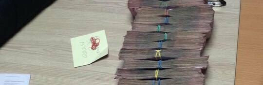 У колишнього керівника Запорізького аеропорту і причетних до зловживань вилучили більше 1,5 мільйона гривень