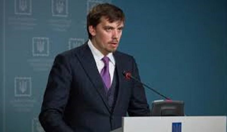 Зарплату високопосадовців в Україні поставлять у залежність від сер... Зарплату високопосадовців в Україні поставлять у залежність від середньої по країні