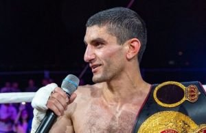 Токмачани вважають земляком чемпіона світу з боксу Артема Далакяна