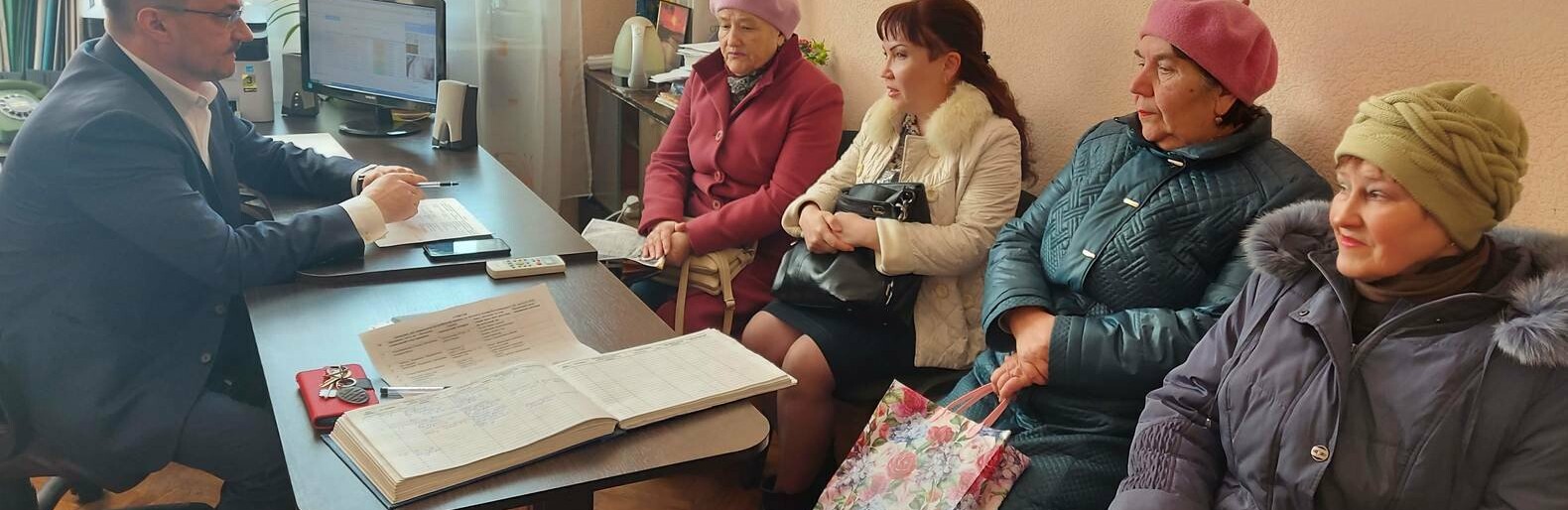 Міський голова Токмака провів особистий прийом громадян Міський голова Токмака провів особистий прийом громадян