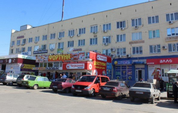  У Токмаку знову закрили продовольчий ринок 