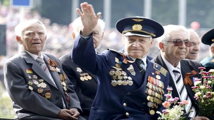 Миллион ветеранов получат одноразовую материальную помощь ко Дню Победы